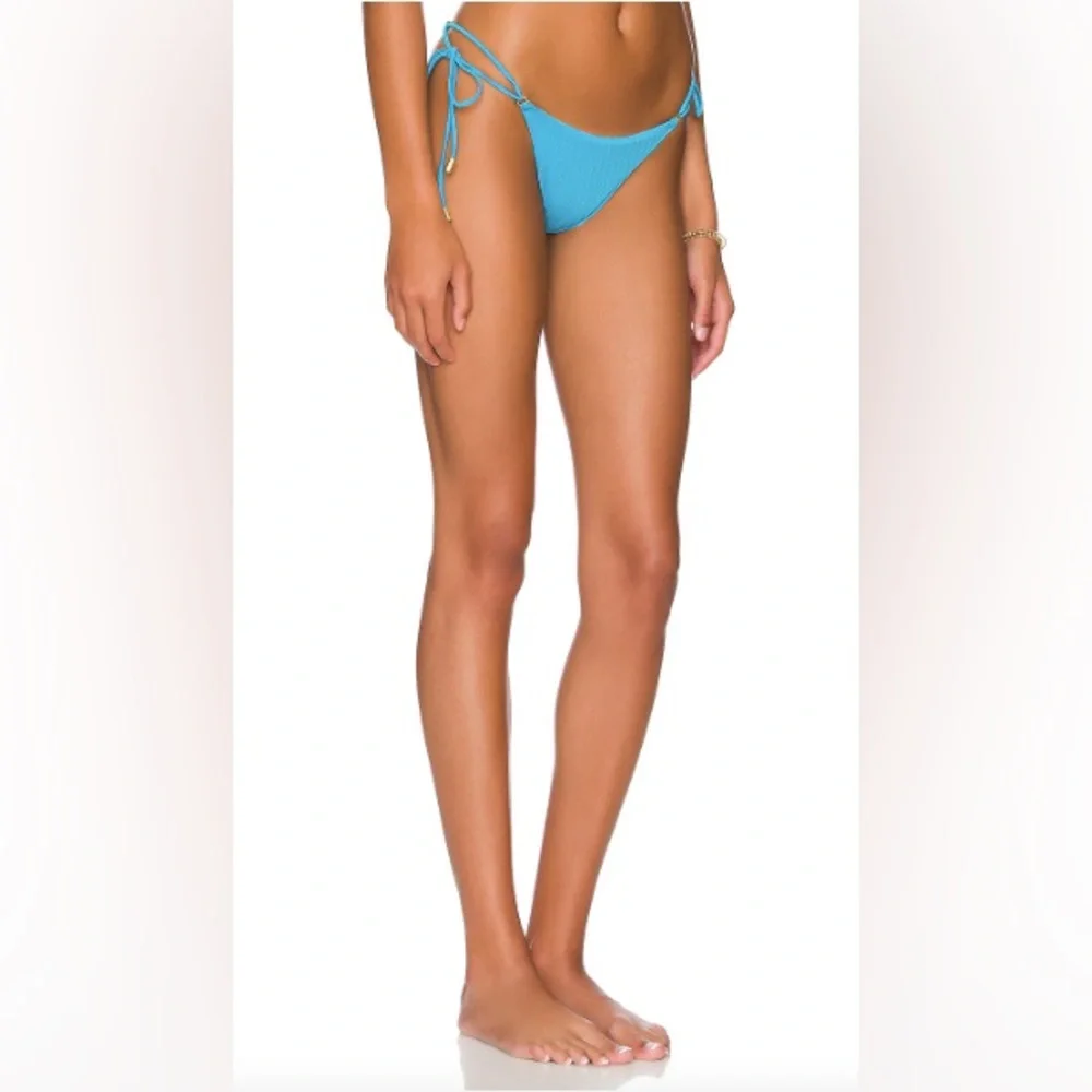 MONDAY SWIMWEAR Hanalei Set in Sea Texture